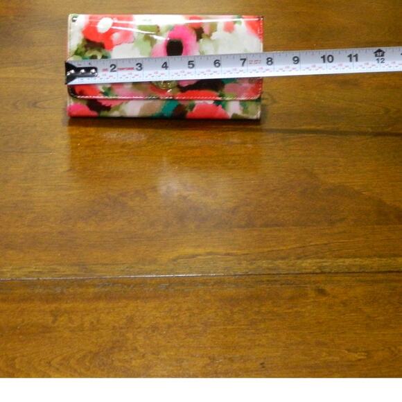 SafeKeeper Wallet Pink Floral Design - Picture 3 of 6